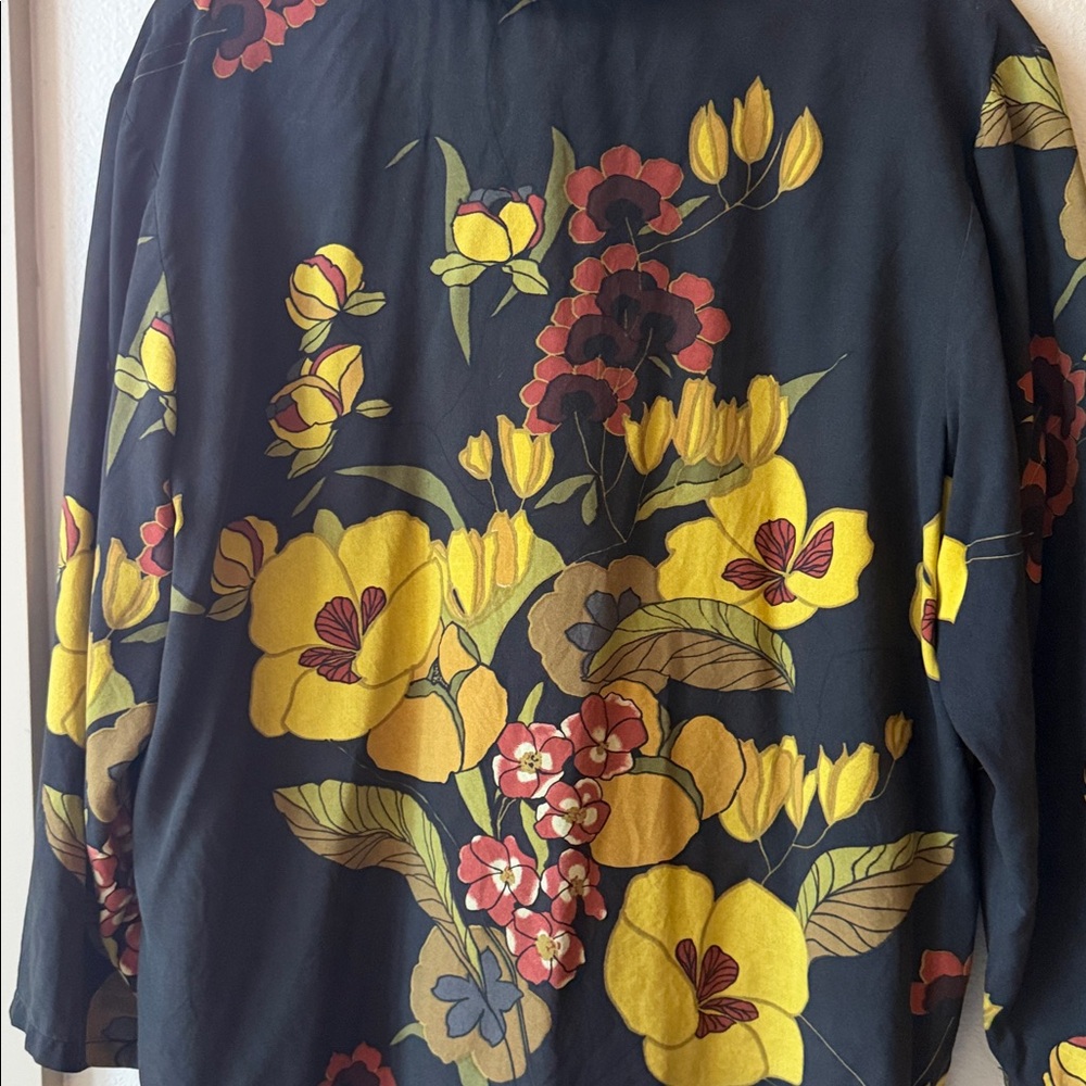 Citron Black Floral Button Down Shirt - Picture 6 of 6